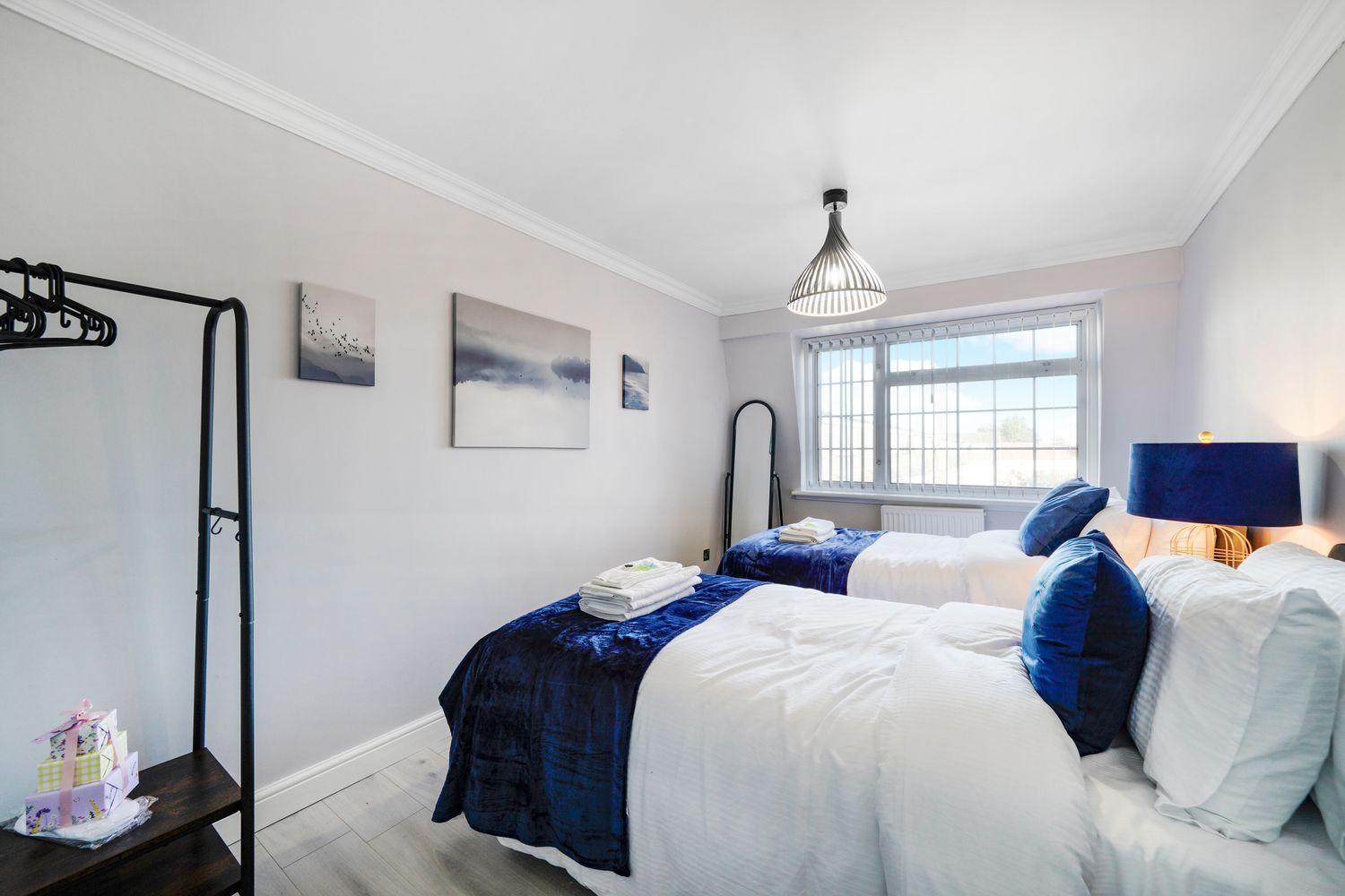 Spacious, 4 Bed, Garden, Parking, Excel London Kültér fotó